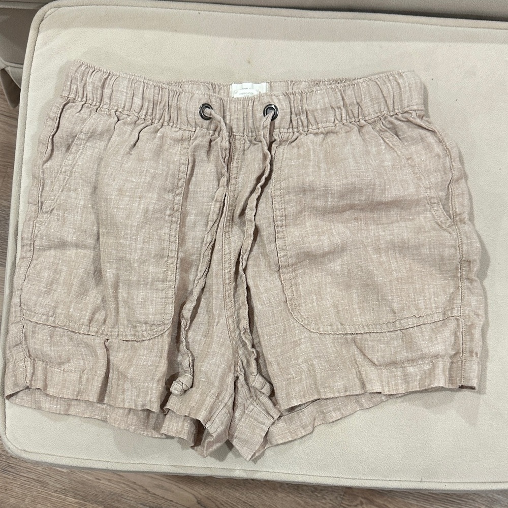 Light Beige Linen Shorts